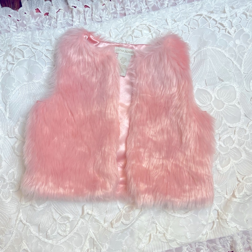 Cynthia Rowley Pink Faux Fur Vest Girls Small (4)